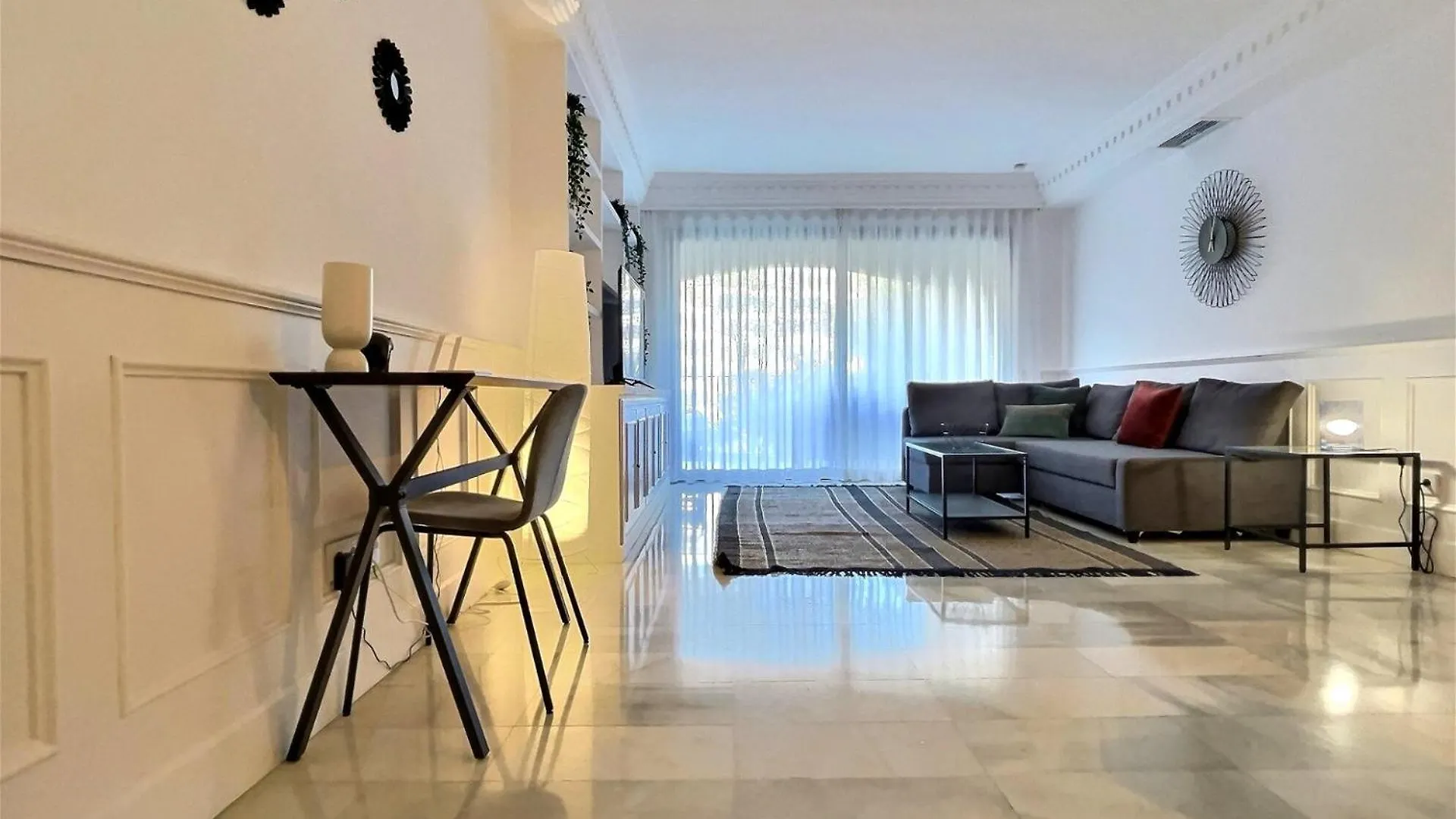 Harbour Heaven 2 Bed, 2 Bath Apartment Steps From Puerto Banus Marina And Beach Marbella Španělsko